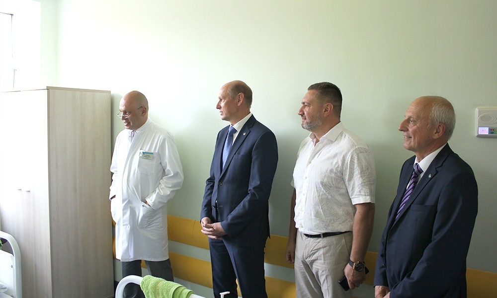 Торжественное открытие больничной палаты для ветеранов