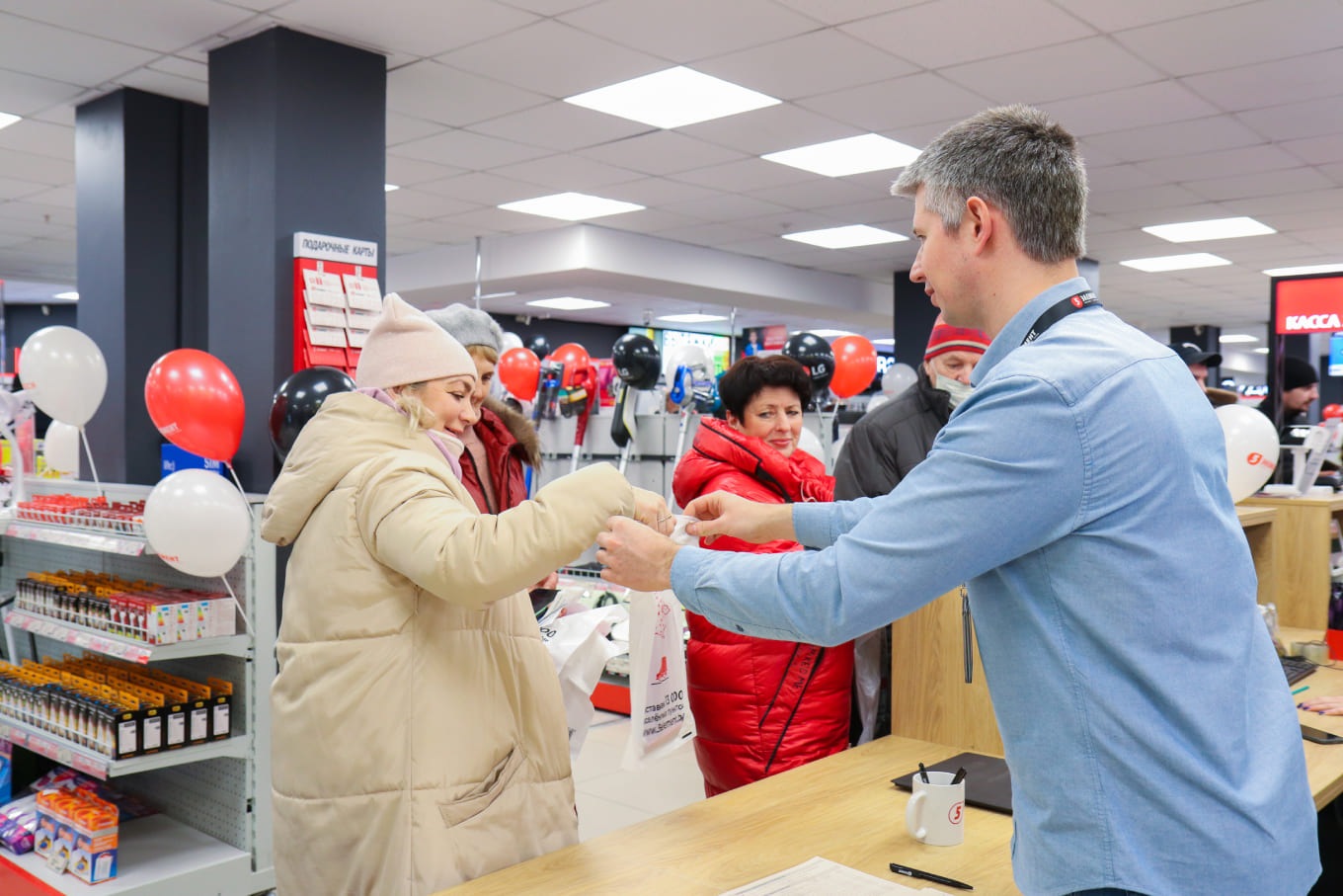 Обновленный магазин "5 элемент" в г. Витебск ул. Ленина, 26А (БЦ «Марко-Сити»)