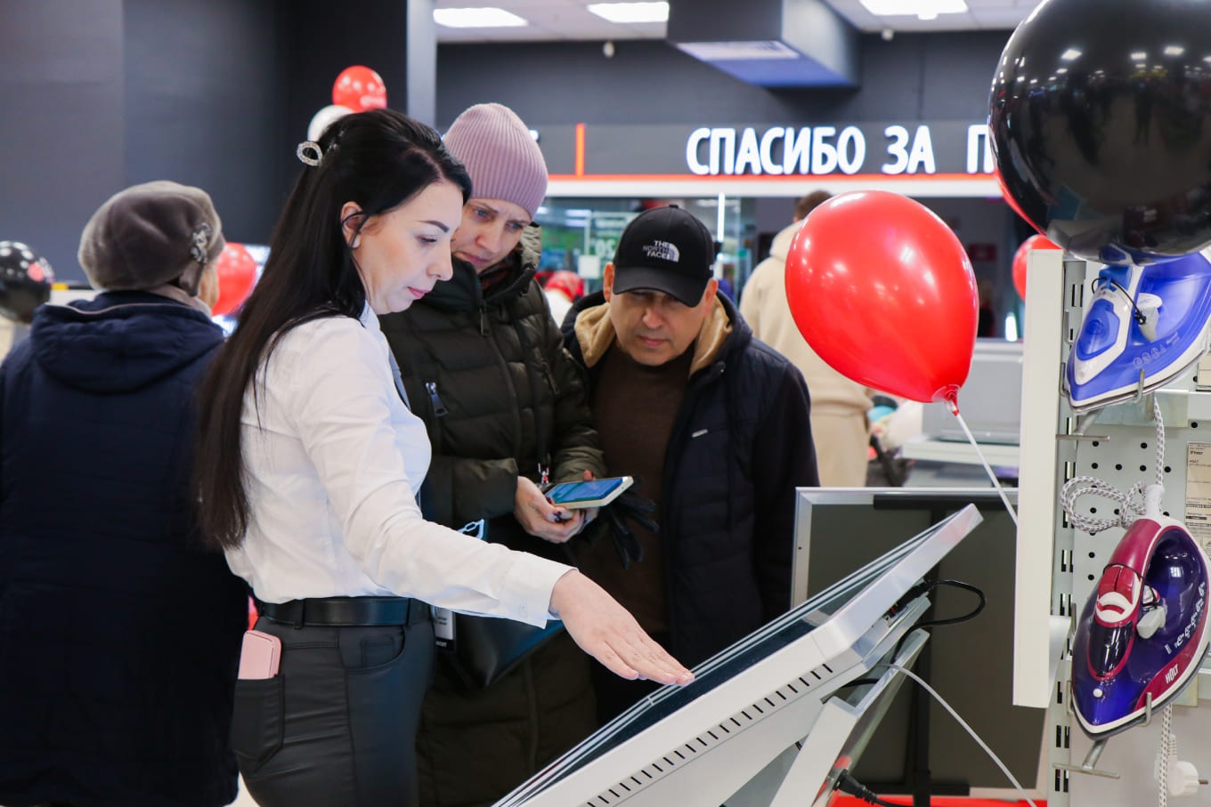 Обновленный магазин "5 элемент" в г. Витебск ул. Ленина, 26А (БЦ «Марко-Сити»)