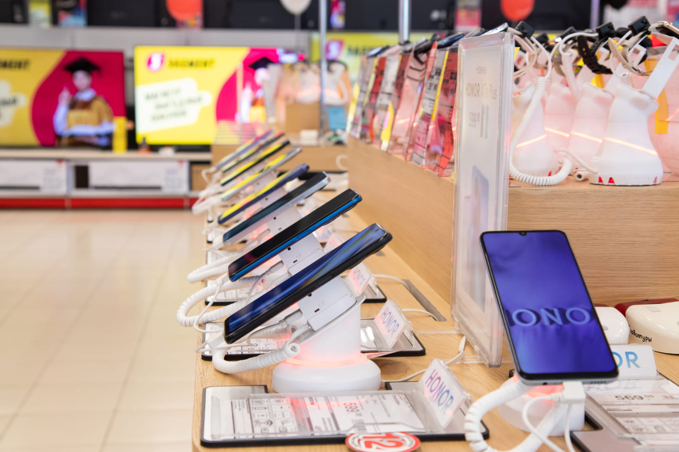 Открылся обновленный «5 элемент» в Могилеве ул. Габровская, 45 (ТЦ «Арго»)