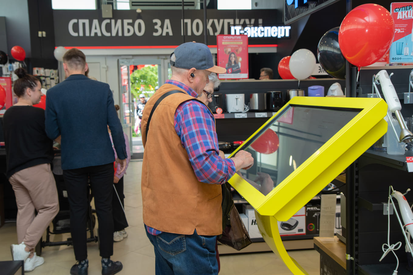 Магазин 5 элемент на ул. Кульман снова открыт