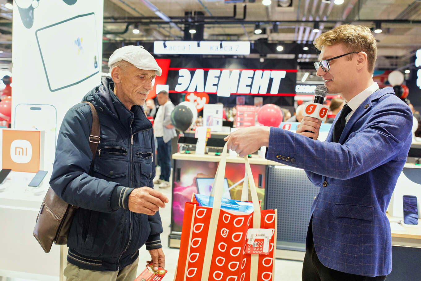 «5 элемент» в ТРЦ Prizma