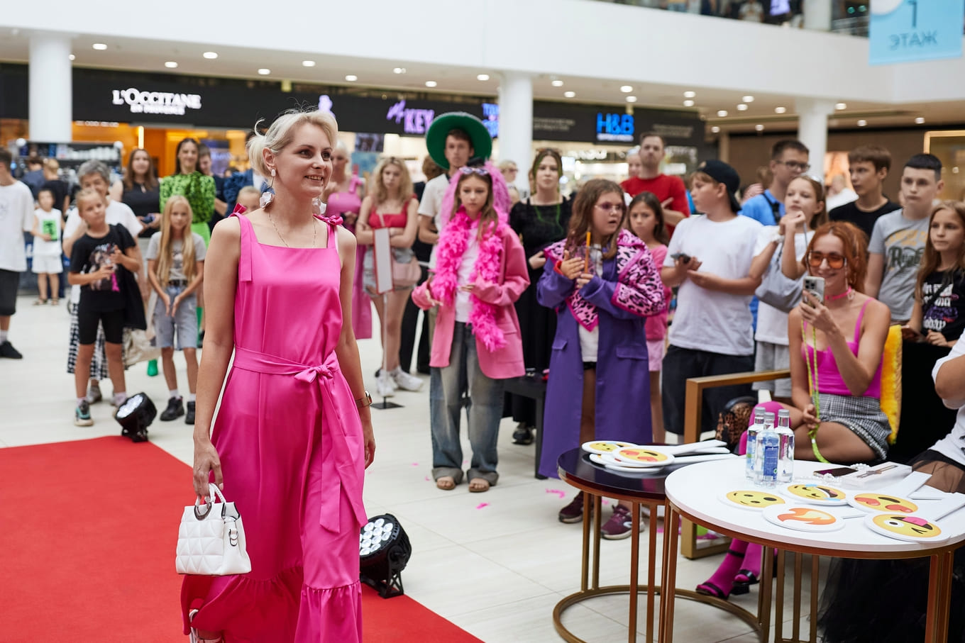 Яркие покупают в 5 элементе!