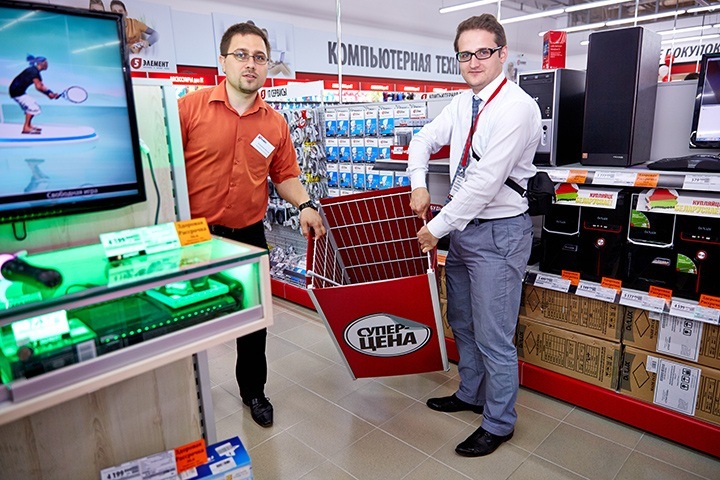 Наши сотрудники не успевали наполнять корзины!