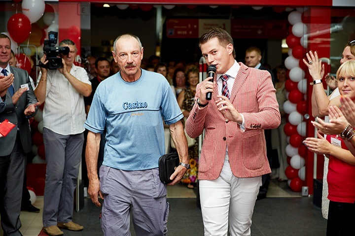 Встреча первого покупателя!