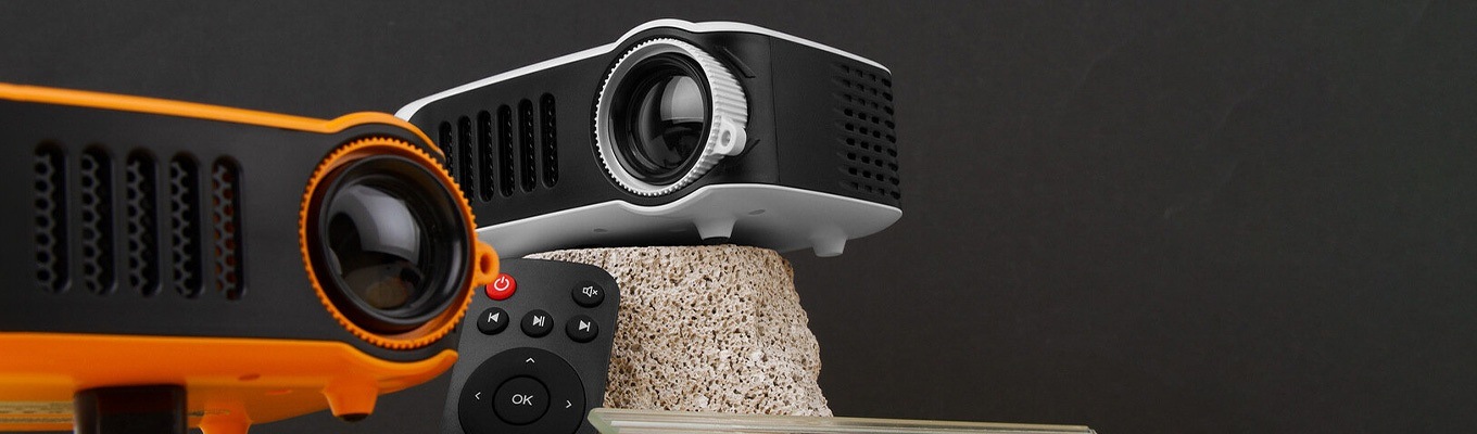 проектор Rombica