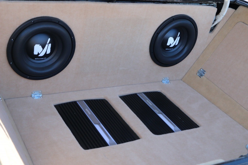 ВЫБРАТЬ АВТОМОБИЛЬНЫЙ УСИЛИТЕЛЬ