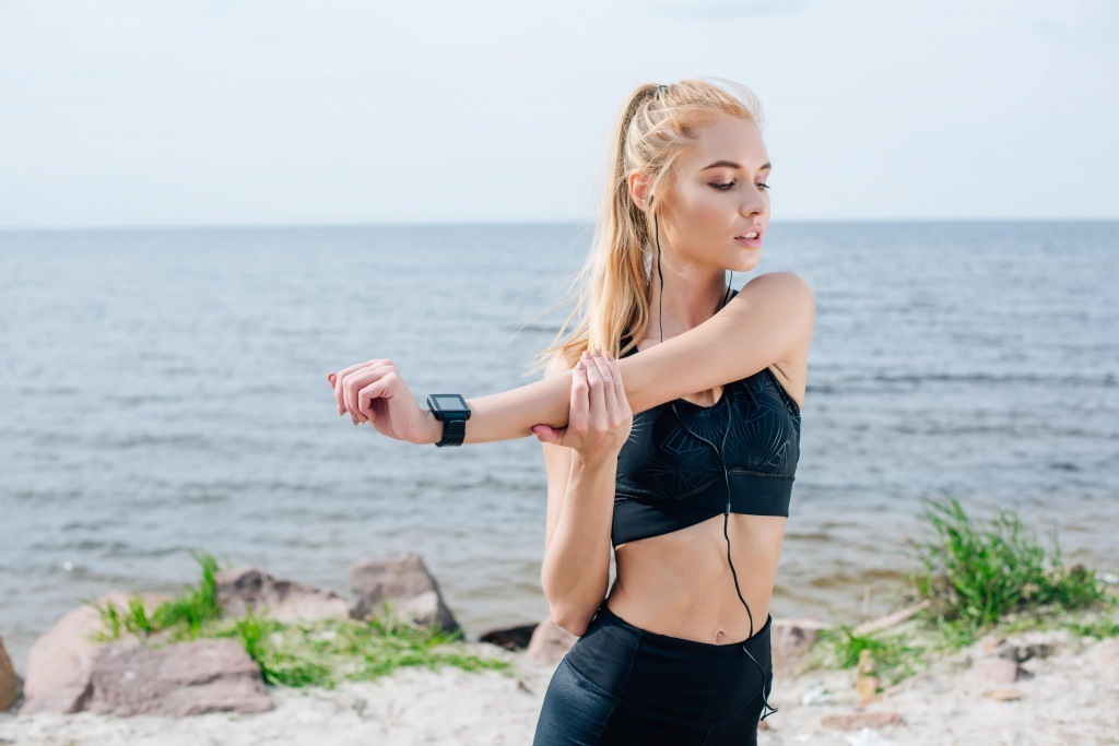 ВЫБРАТЬ УМНЫЕ ЧАСЫ GSM