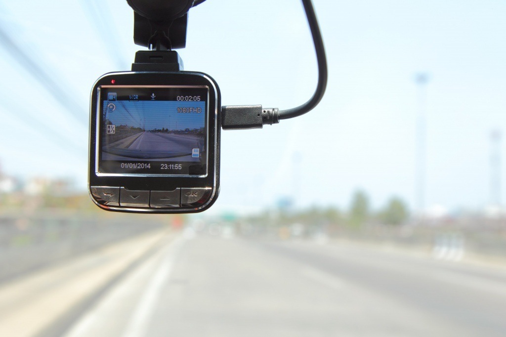 ВЫБРАТЬ ВИДЕОРЕГИСТРАТОР