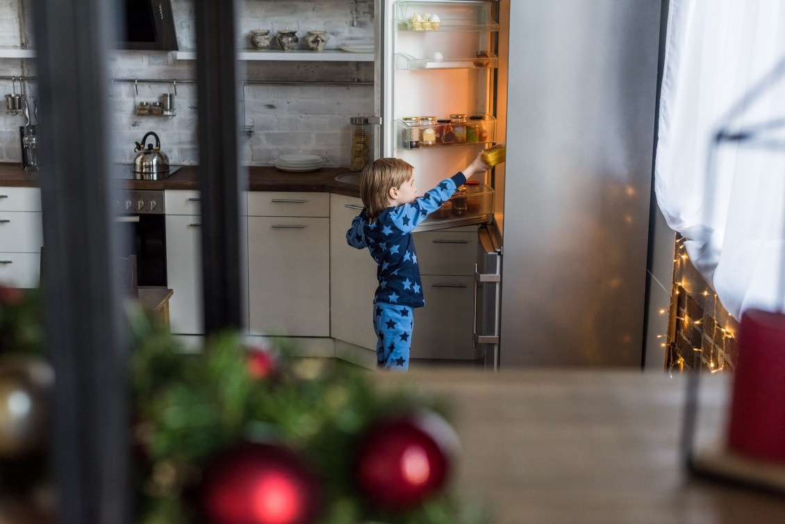 Конструкция холодильников с нижней морозильной камерой