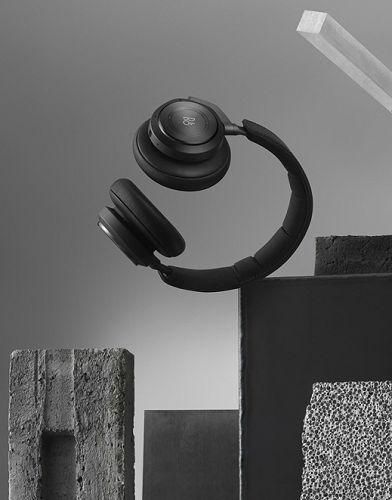 ИССЛЕДУЙТЕ ЗВУК. НАСЛАЖДАЙТЕСЬ ТИШИНОЙ. КУДА БЫ ВЫ НИ ОТПРАВИЛИСЬ.