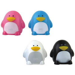 Точилка двойная с контейнером DELI "Пингвин" 0563