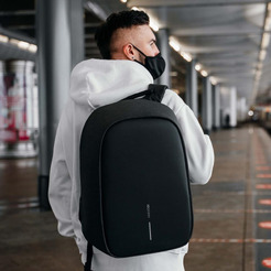 Рюкзак для ноутбука XD DESIGN Bobby Hero XL P705.711 (черный)