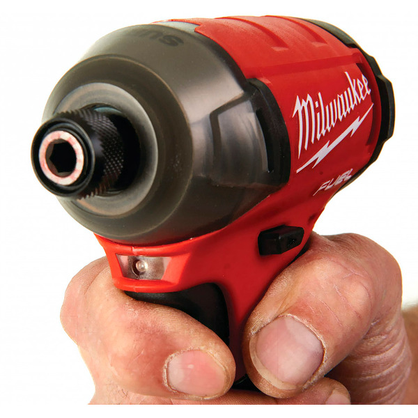 Винтоверт Milwaukee M12 FQID-202X 4933464973
