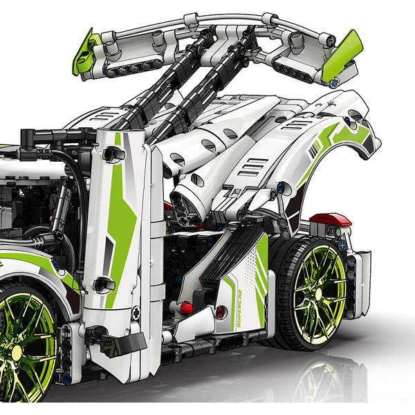 Игрушка конструктор MOYU Koenigsegg Jesko MY88023 (с пультом дистанционного управления и набором электродвигателей)