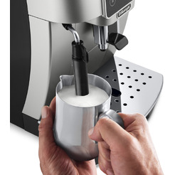 Кофемашина DeLonghi Magnifica Start ECAM 220.30.SB