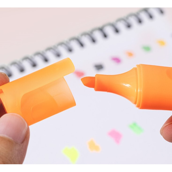 Набор текстовыделителей DELI S622 4 цвета