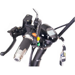 Электросамокат Yakama АР-Н0006B (черный)