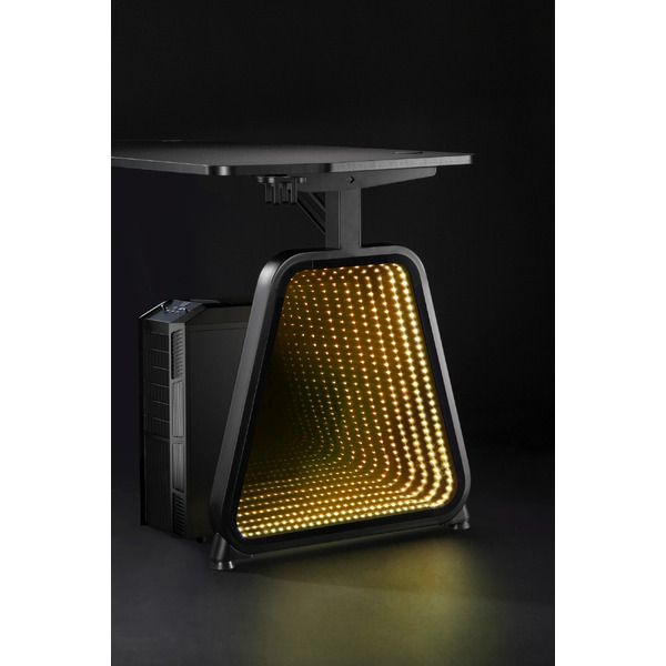 Стол игровой Cactus CS-GMD-BK-RGB