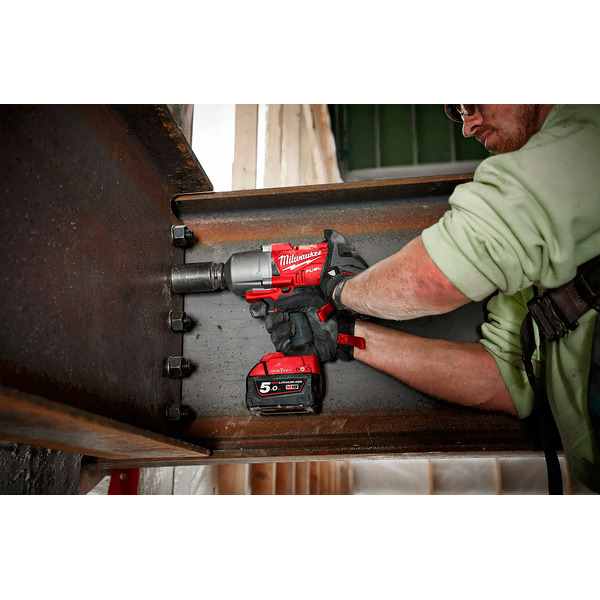 Гайковерт Milwaukee M18 Fuel OneFHIWF12-0X One-Key (без АКБ, кейс)