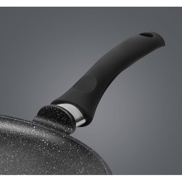 Сковорода блинная REDMOND Black & Stone PF5501