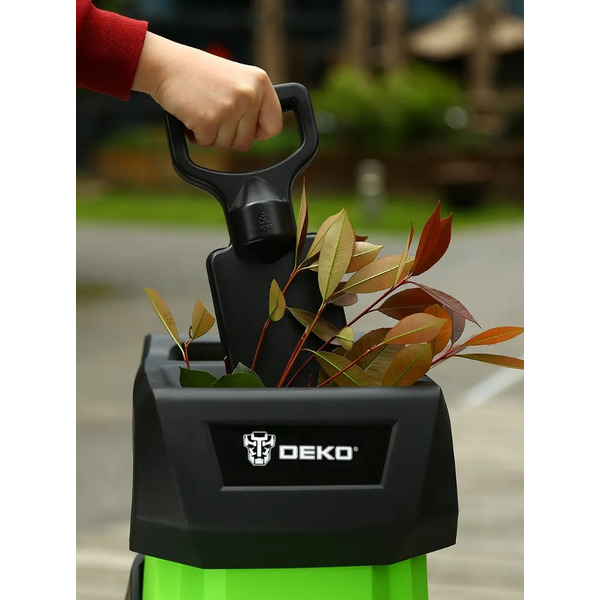 Садовый измельчитель Deko DKSH2800 (063-4300)