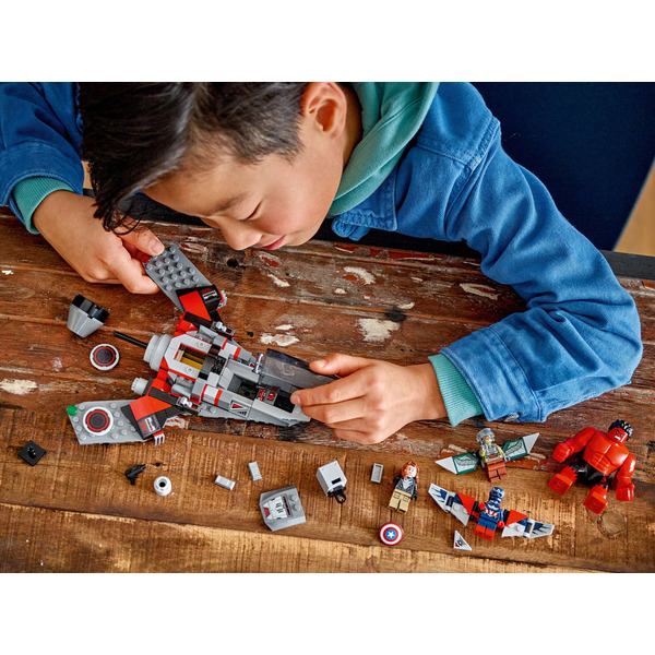 Конструктор LEGO Super Heroes Битва Капитана Америки против Красного Халка 76292