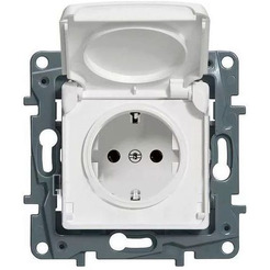 Розетка Legrand Etika 672232