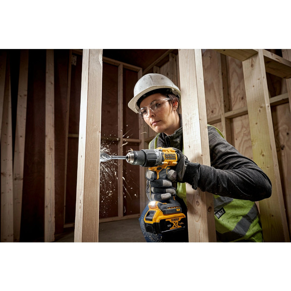 Ударная дрель-шуруповерт DeWalt DCD805P2T (с 2-мя АКБ, кейс)