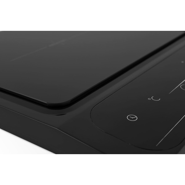 Настольная плита ZUGEL ZIH620B