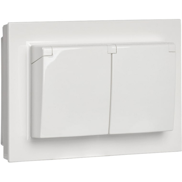 Розетка IEK Brite РСбш12-3-44-БрКр