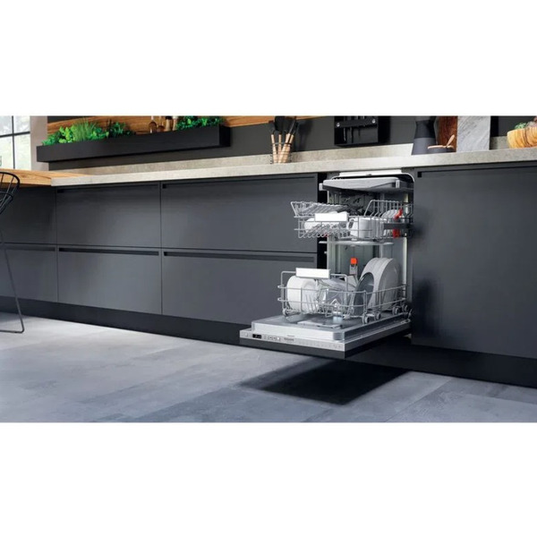 Посудомоечная машина Hotpoint-Ariston HSIO 3O23 WFE