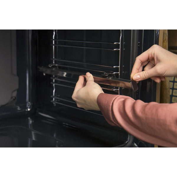 Духовой шкаф Gorenje BO6735E02BK