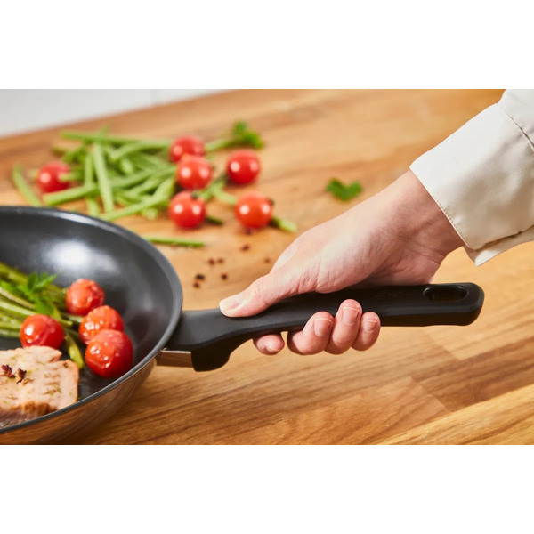 Сковорода TEFAL Edition G7380674 28 см