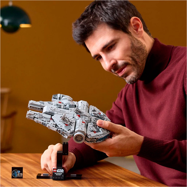 Конструктор LEGO Star Wars 75375 Сокол Тысячелетия