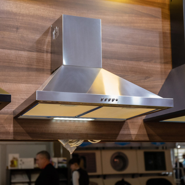 Кухонная вытяжка MAUNFELD Line 60 (нержавеющая сталь)