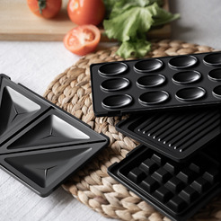 Сэндвичница ARESA AR-1207