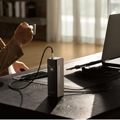 Повербанк ECOFLOW RAPID Pro (27650 мАч, 300 Вт, встроенный кабель 140 Вт)