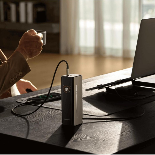 Повербанк ECOFLOW RAPID Pro (27650 мАч, 300 Вт, встроенный кабель 140 Вт)