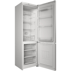 Холодильник Indesit ITS 4200 W