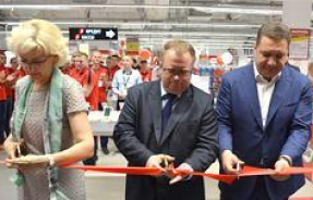 В Витебске открылся новый магазин электроники и бытовой техники «5 элемент»