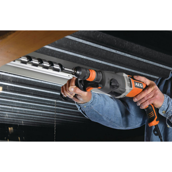 Перфоратор AEG Powertools KH 28 Super XE (4935428190)