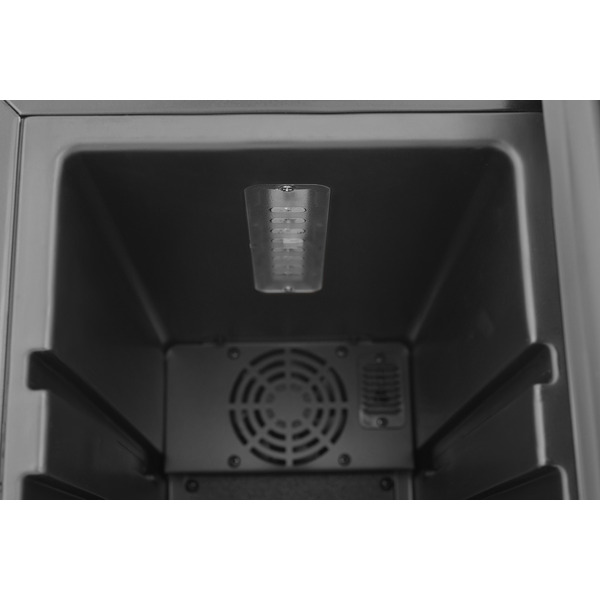 Винный шкаф ZUGEL ZCWF123B