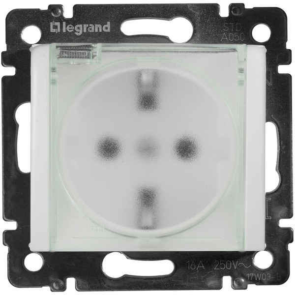 Розетка Daccord (Legrand) 695641