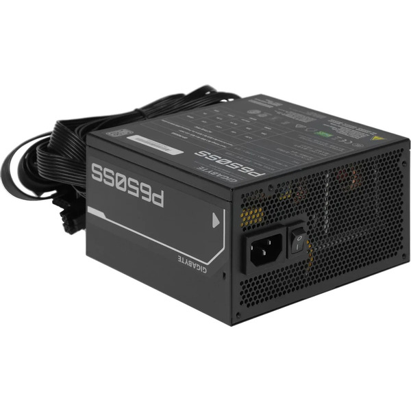 Блок питания Gigabyte P650SS