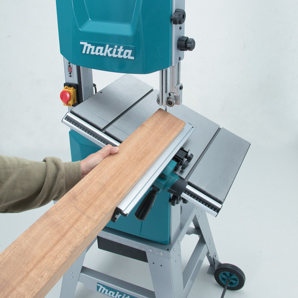 Станок Makita LB1200F