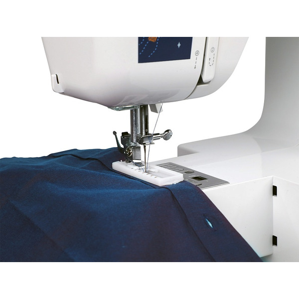 Швейная машина Leader Sewmagic