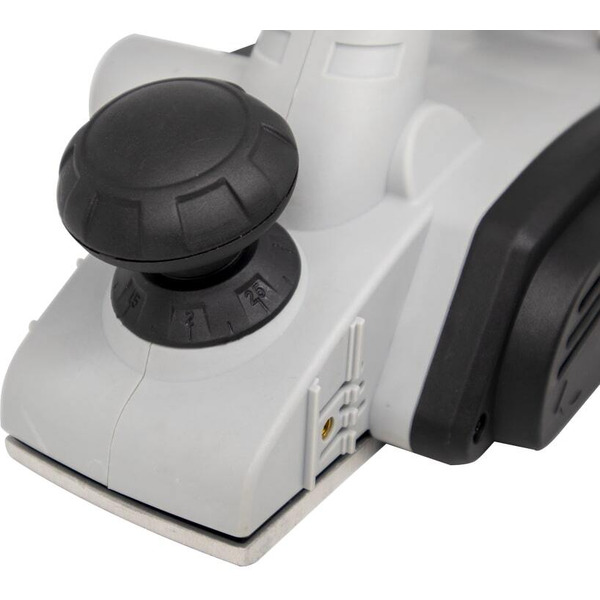 Рубанок Ресанта Р-82/1100 (75/5/4)