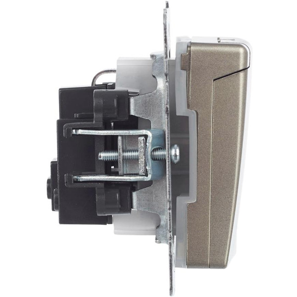 Розетка IEK Brite BR-R16-16-44-K37