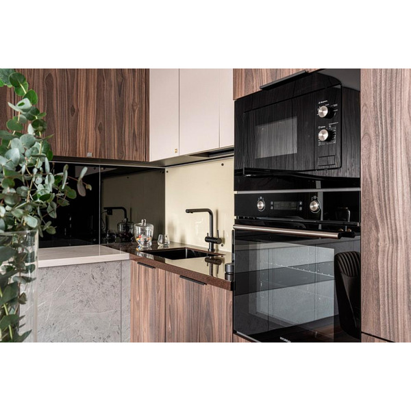 Духовой шкаф Hyundai HEO 6648 BG